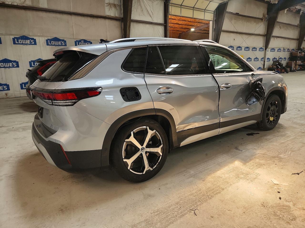 2026 VOLKSWAGEN TIGUAN SE — снимка 3