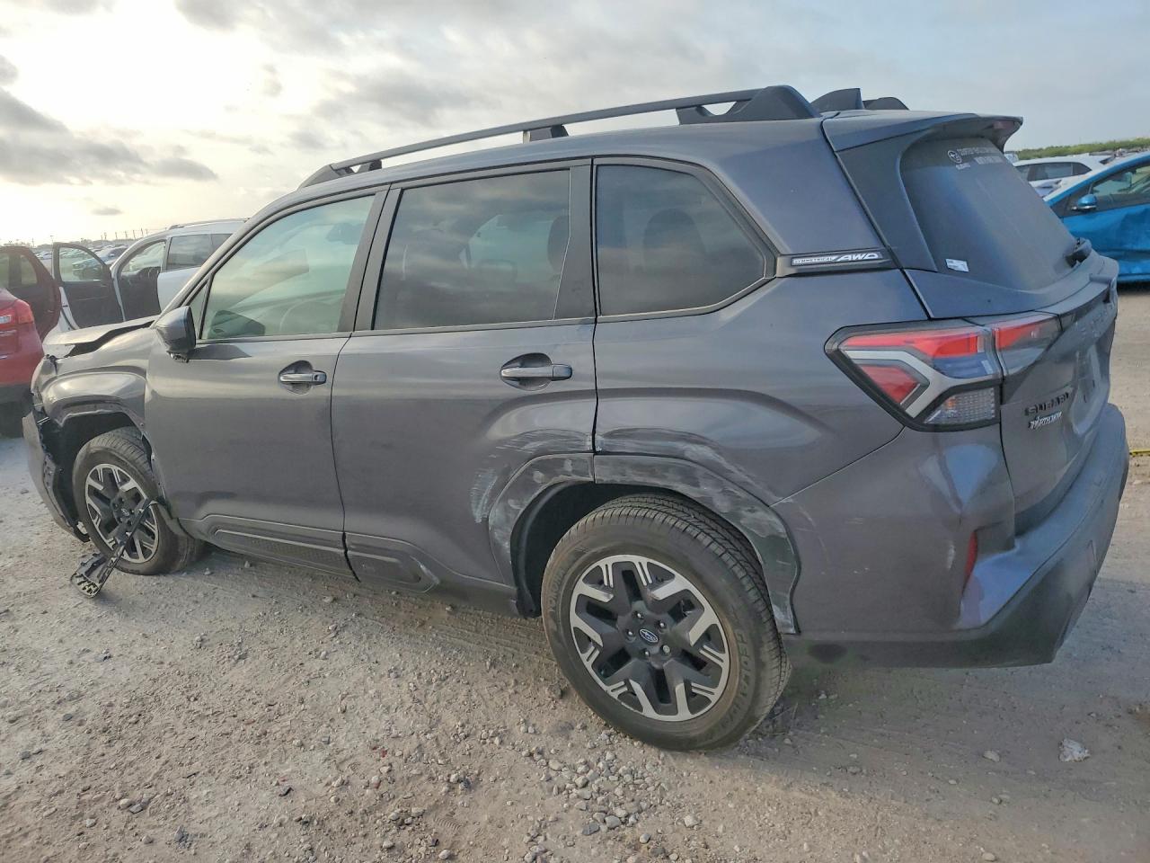 2026 SUBARU FORESTER PREMIUM — снимка 2