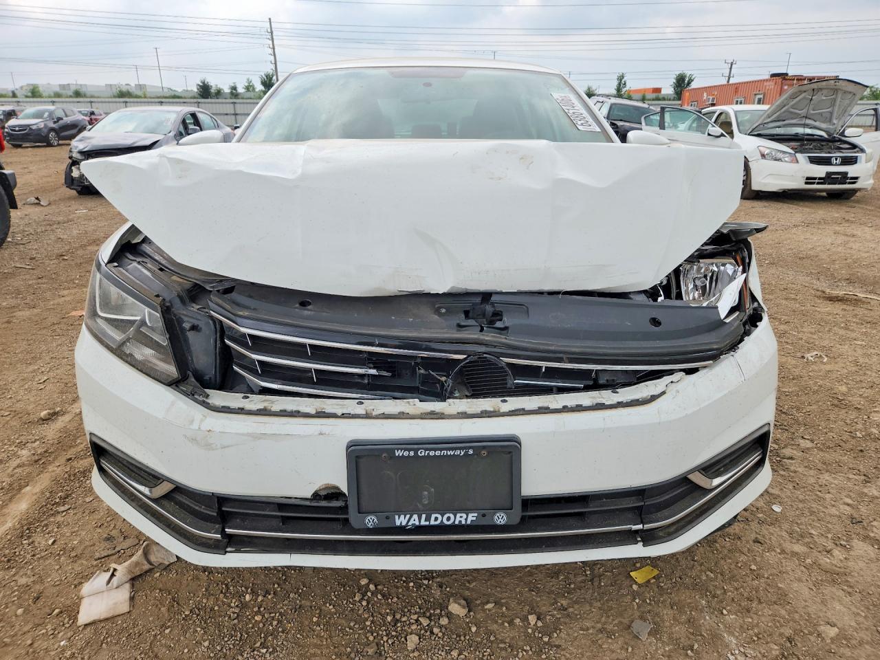 2016 VOLKSWAGEN PASSAT S — снимка 5
