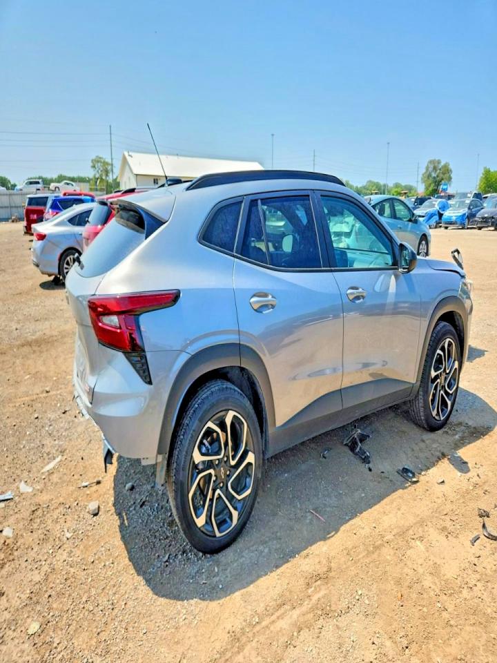 2025 CHEVROLET TRAX 2RS — снимка 3