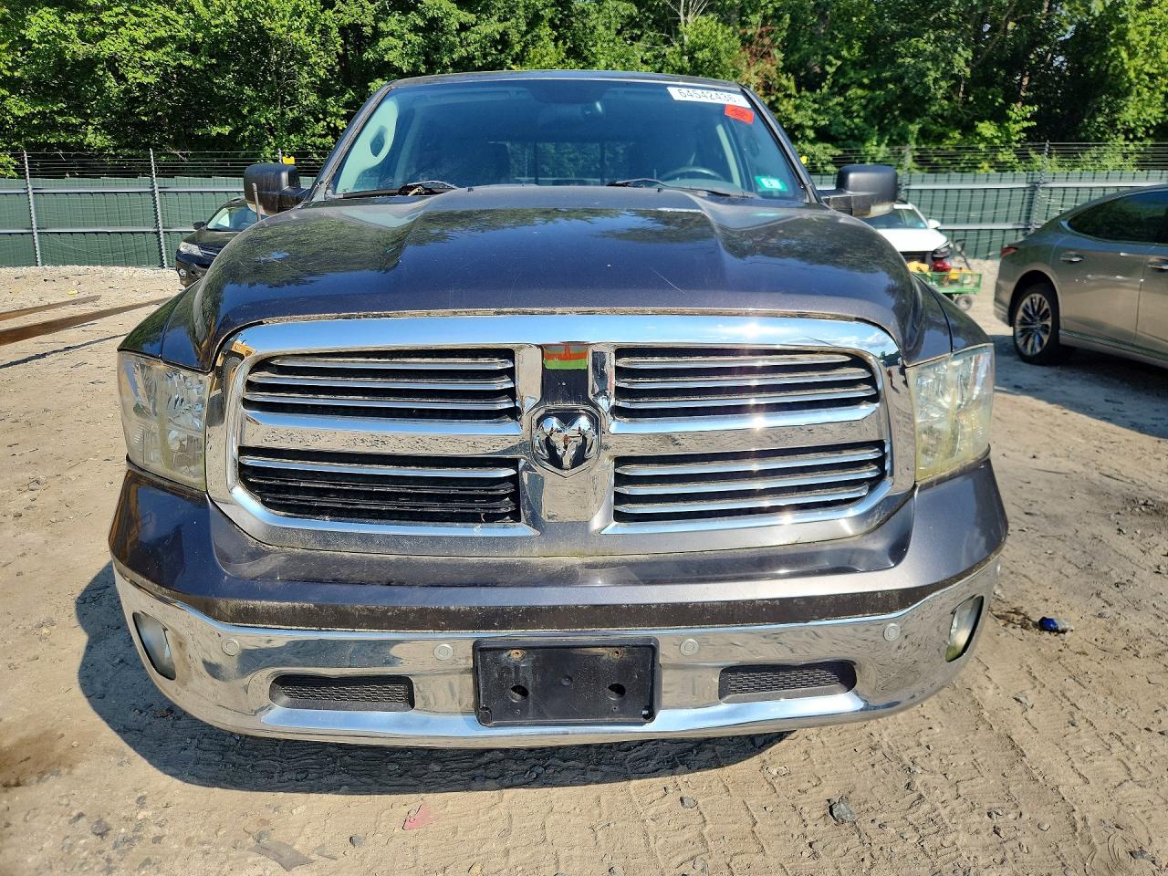 2015 RAM 1500 SLT — снимка 5