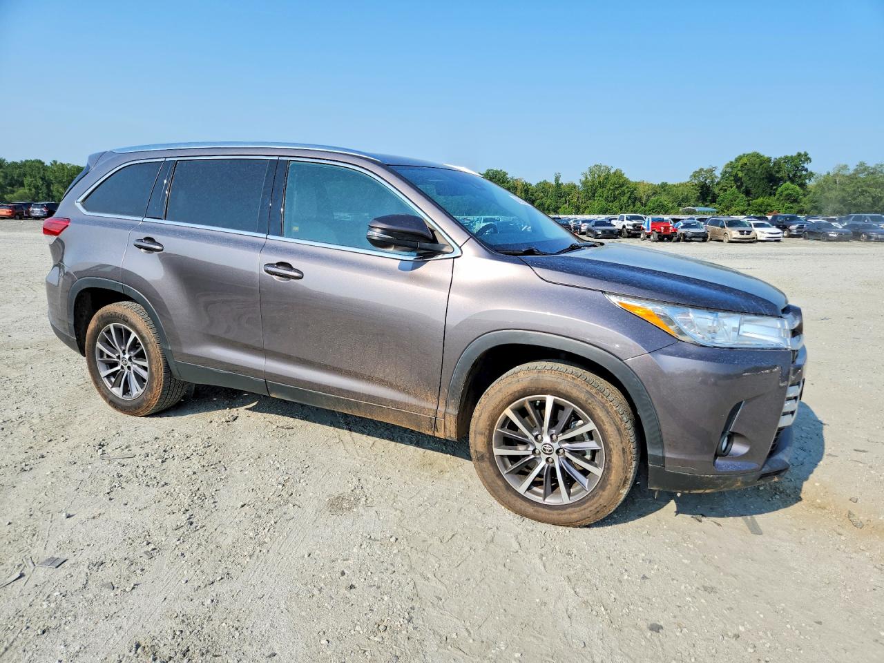 2019 TOYOTA HIGHLANDER XLE — снимка 4