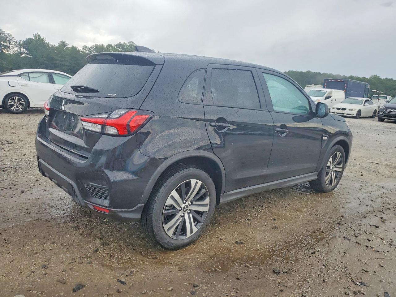 2026 MITSUBISHI OUTLANDER SPORT S/SE — снимка 3