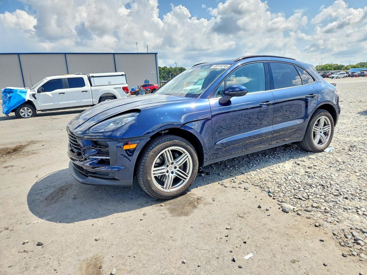 2020 PORSCHE MACAN