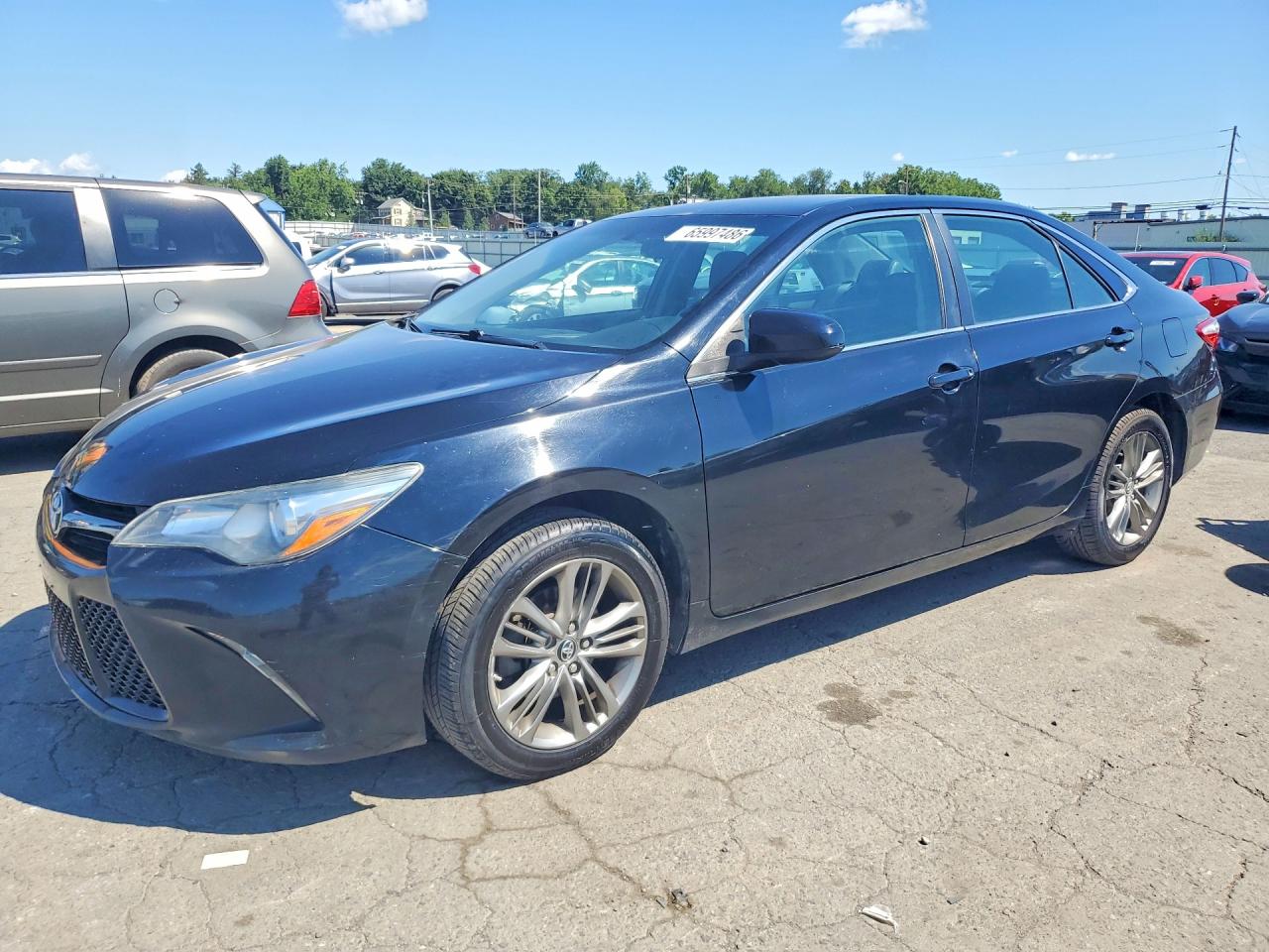 2017 TOYOTA CAMRY SE