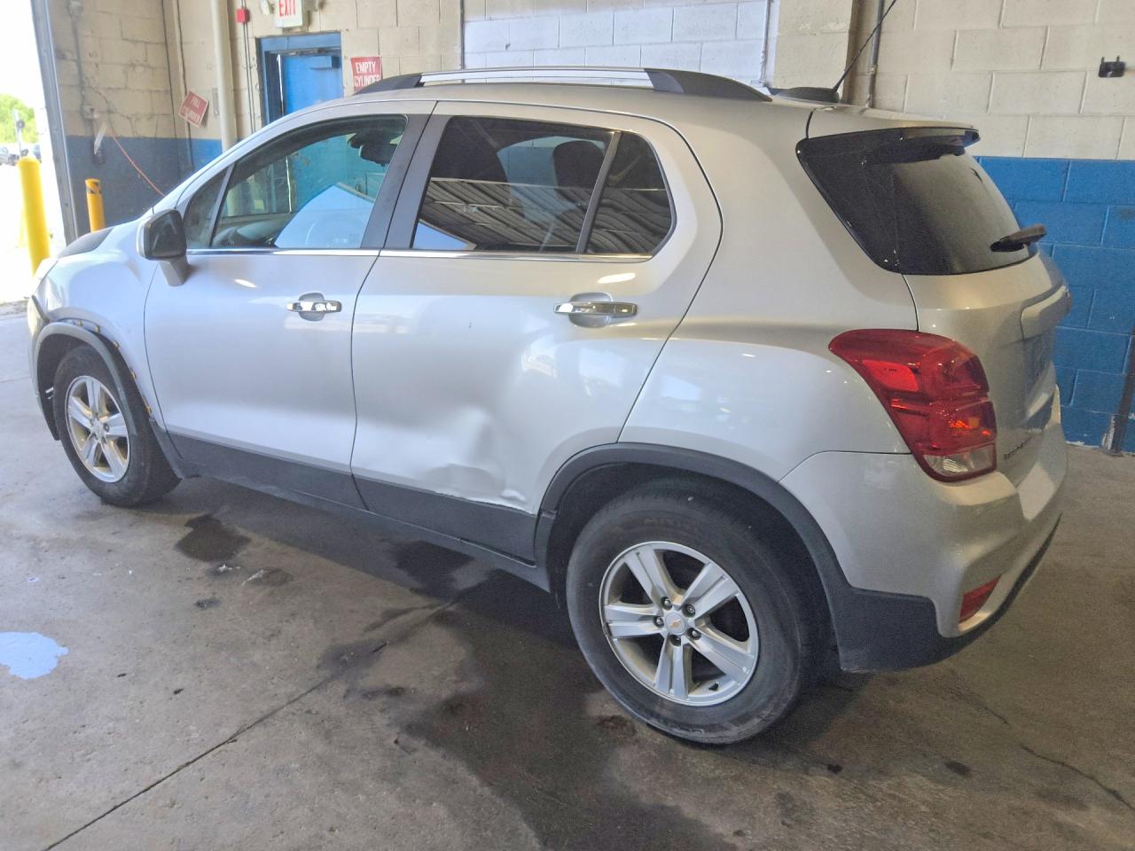 2019 CHEVROLET TRAX 1LT — снимка 2