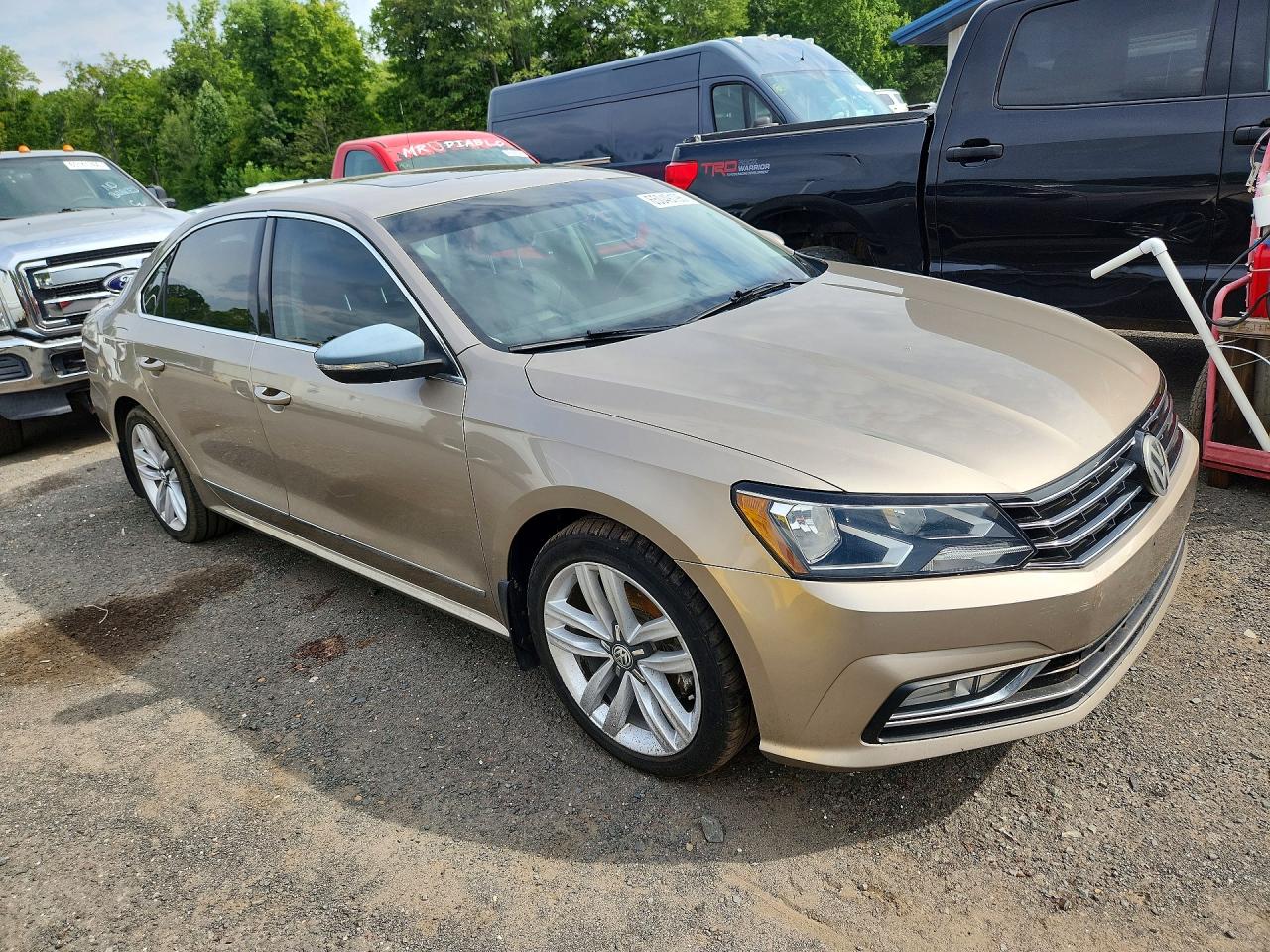2016 VOLKSWAGEN PASSAT SEL — снимка 4