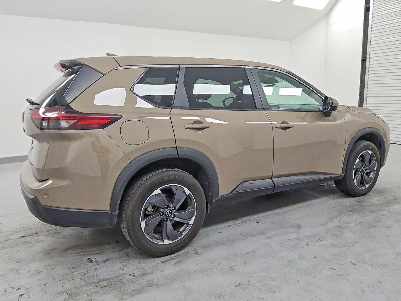 2025 NISSAN ROGUE SV — снимка 3