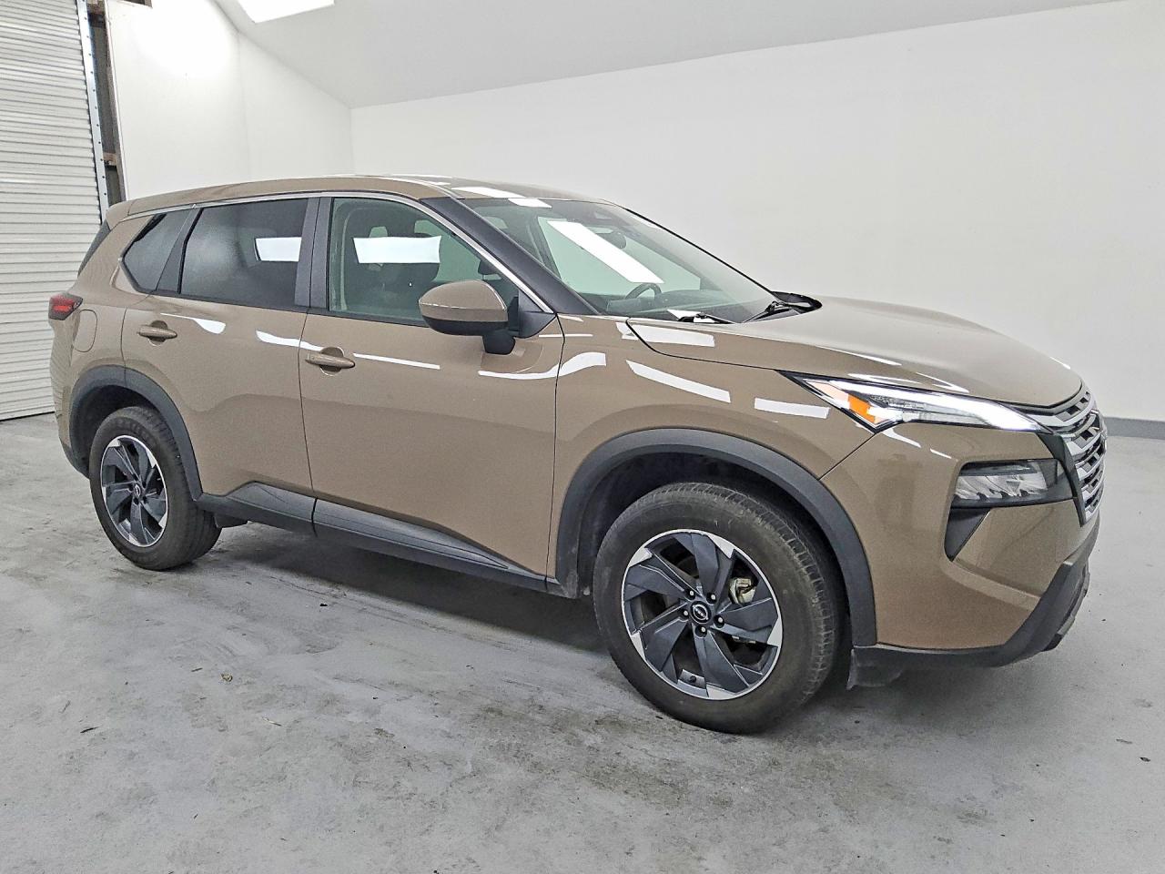 2025 NISSAN ROGUE SV — снимка 4