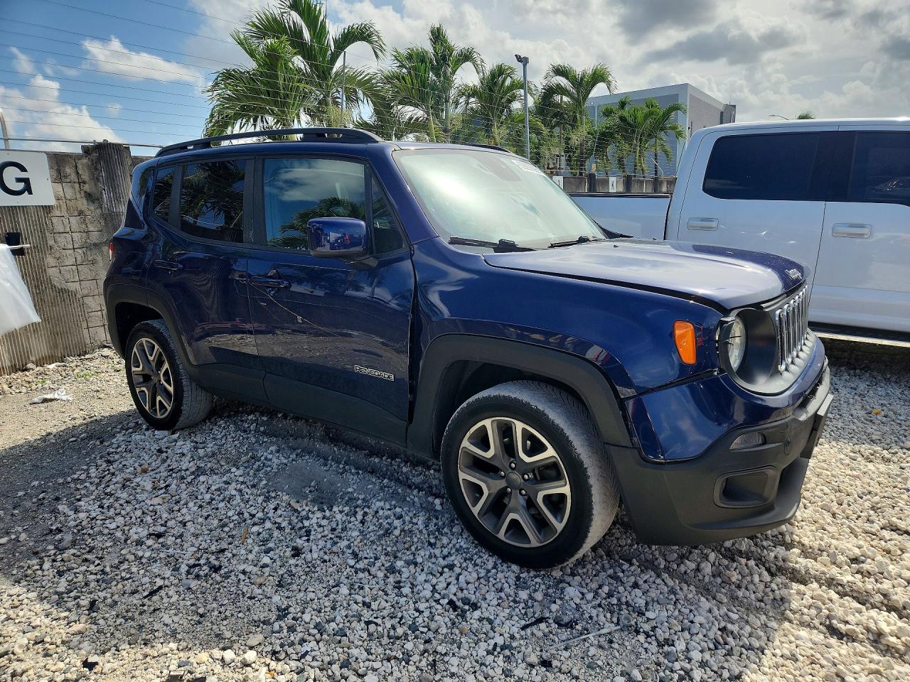 2017 JEEP RENEGADE LIMITED — снимка 4