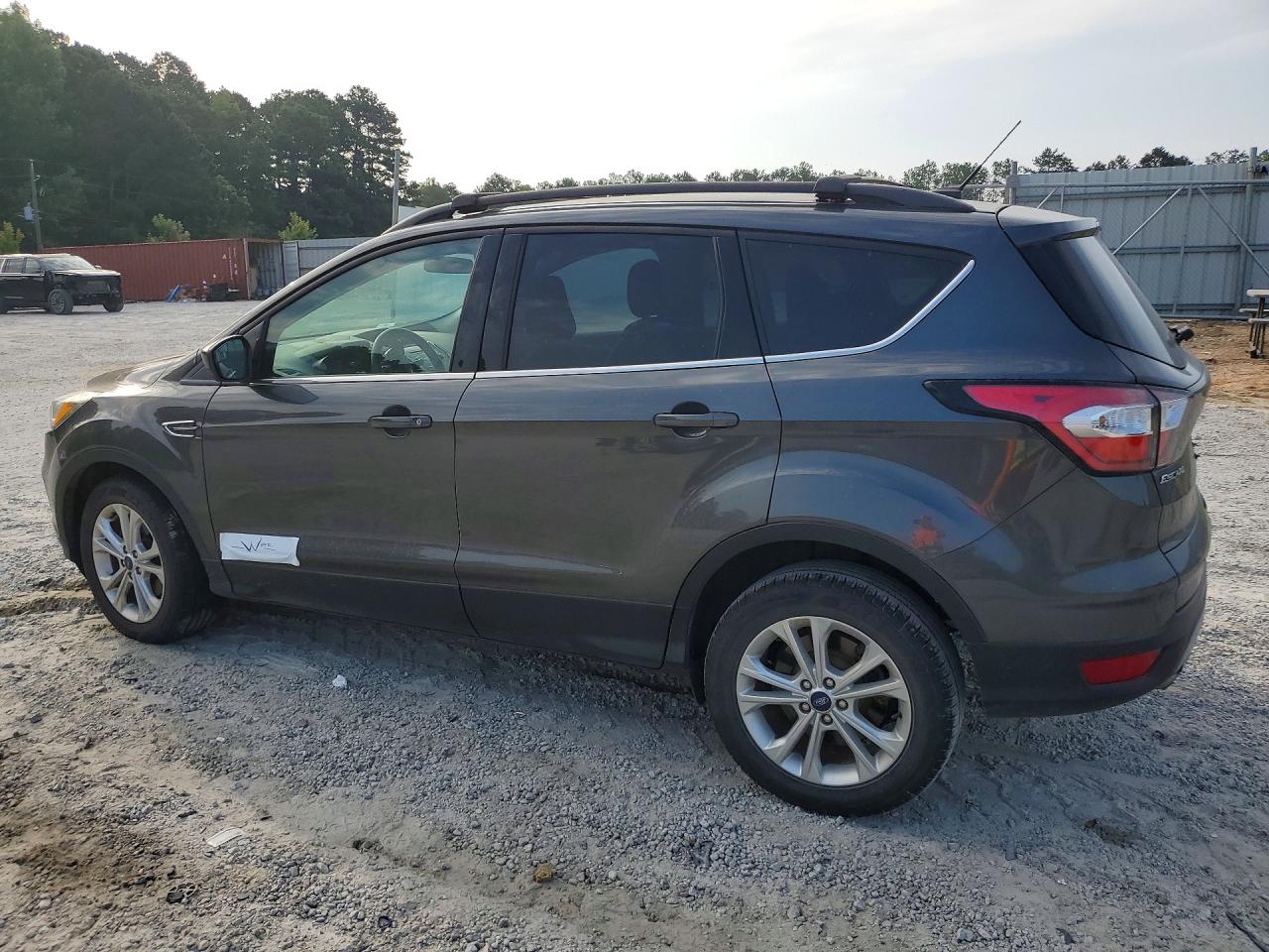 2018 FORD ESCAPE SE — снимка 2