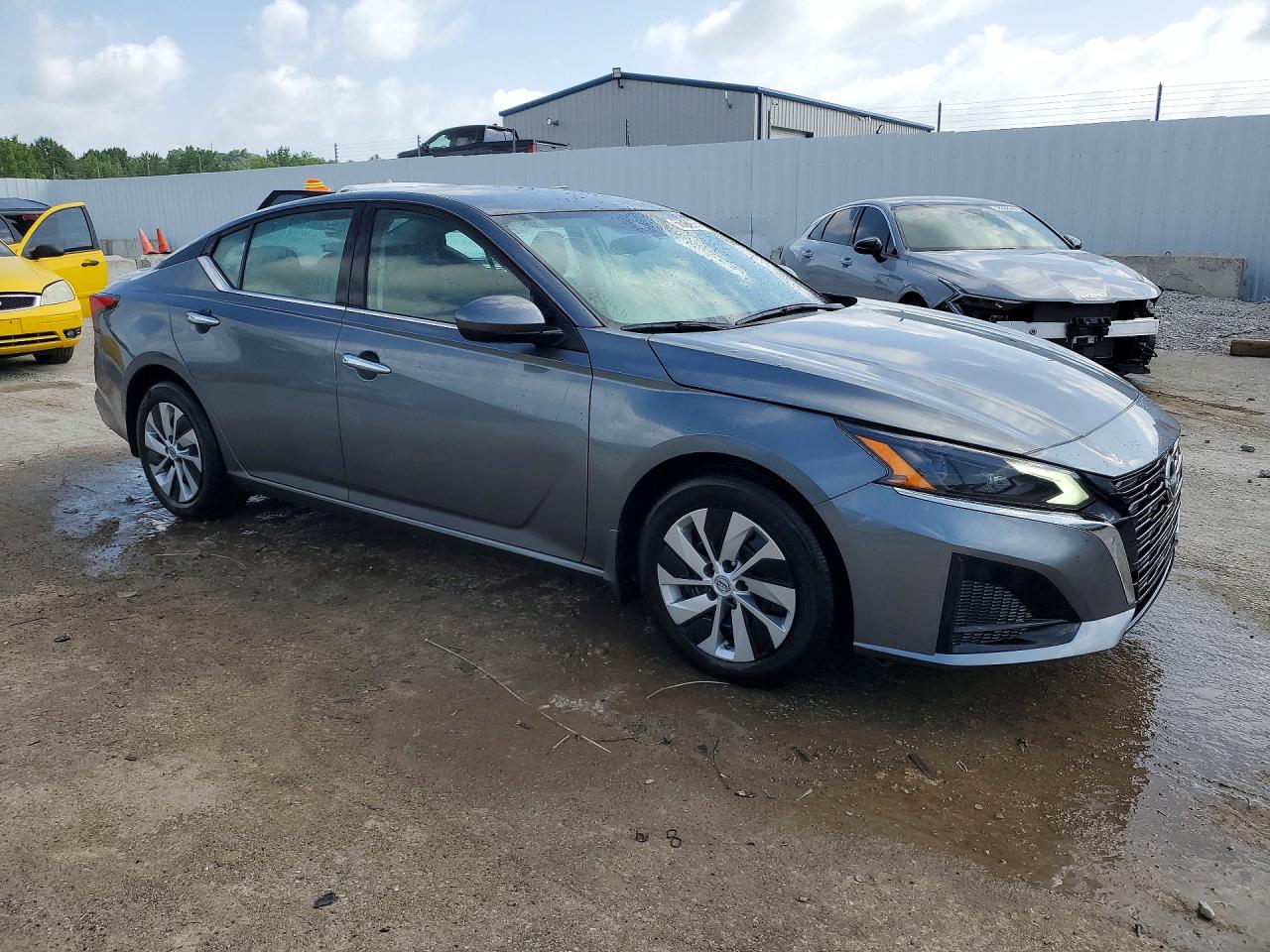 2023 NISSAN ALTIMA S — снимка 4