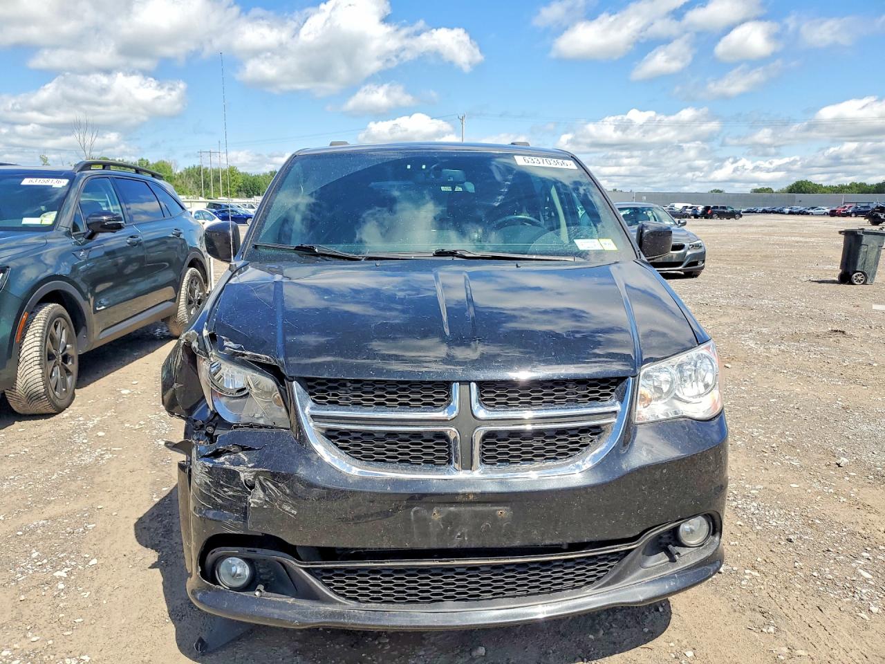 2017 DODGE GRAND CARAVAN SXT — снимка 5