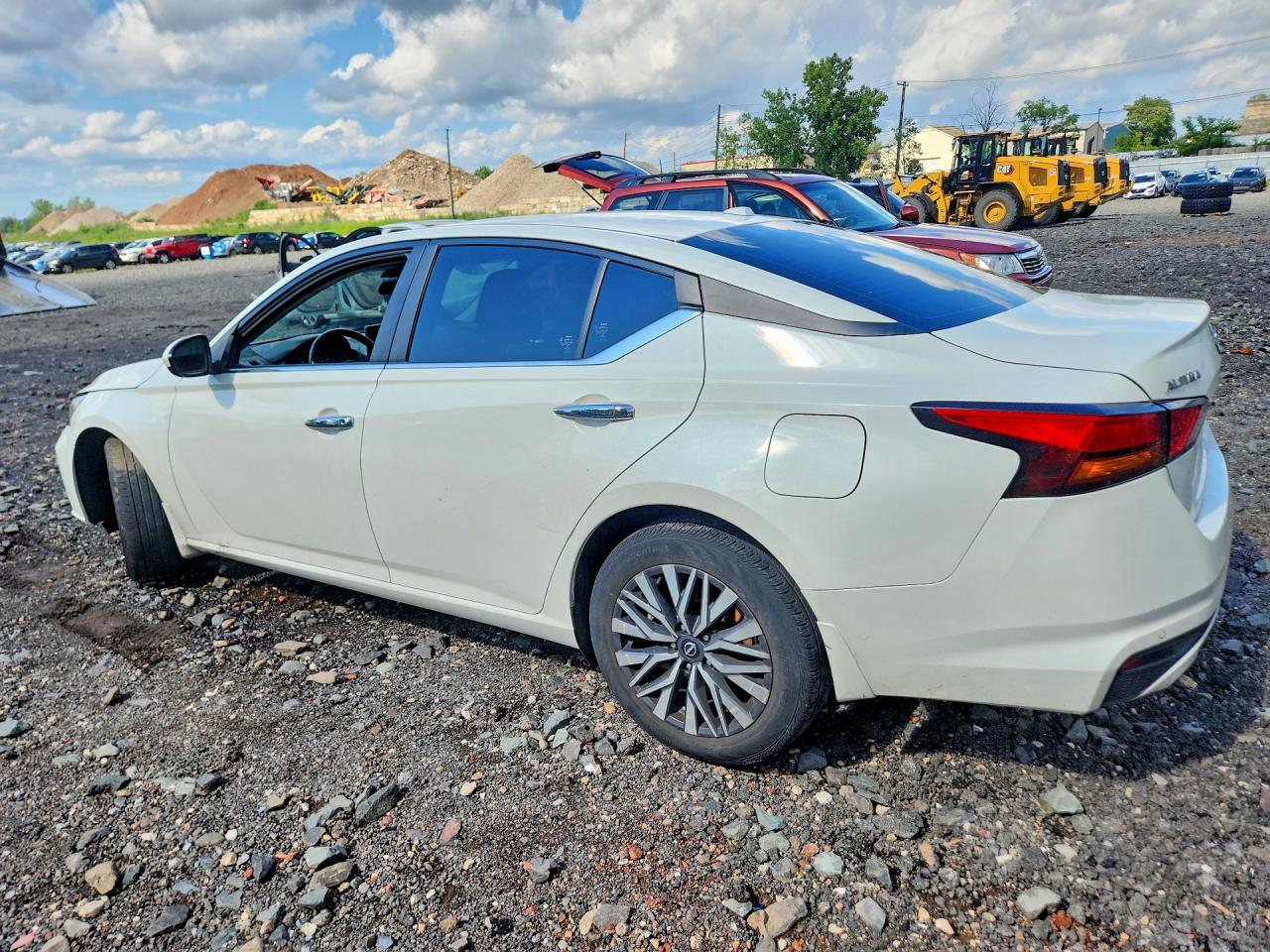 2024 NISSAN ALTIMA SV — снимка 2