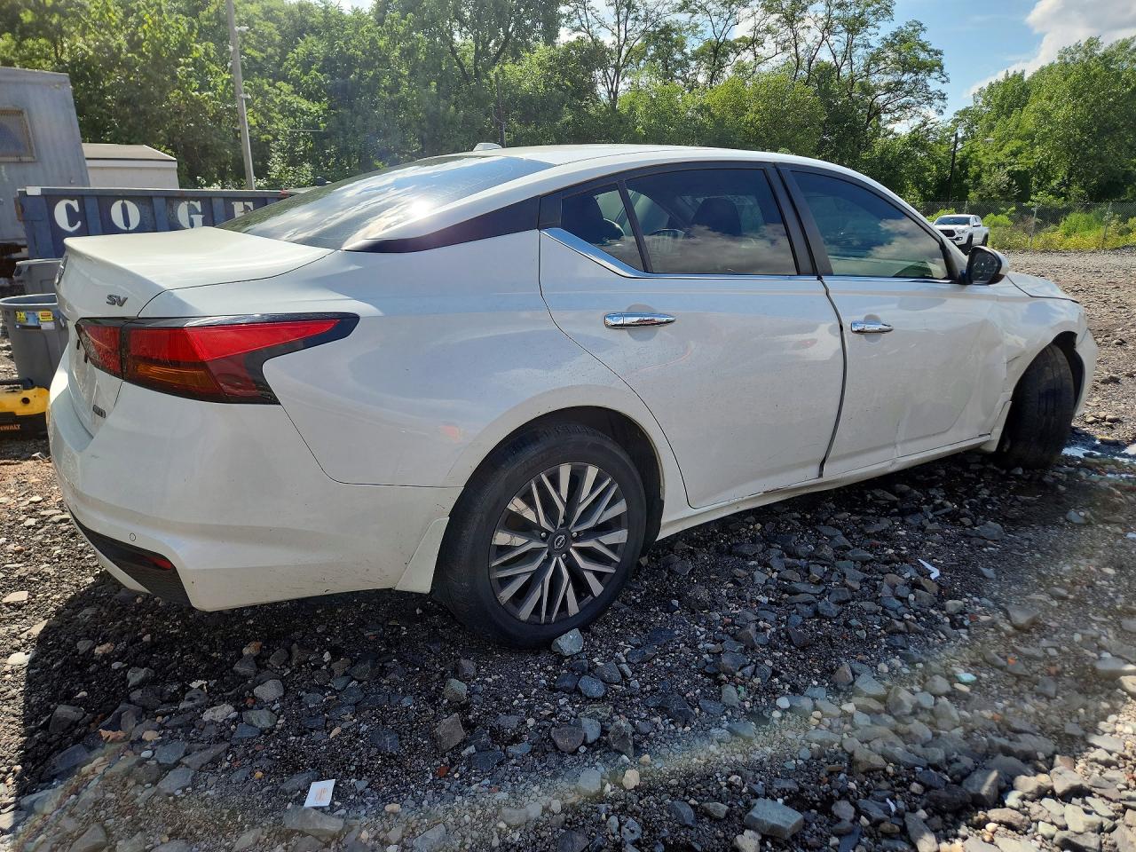 2024 NISSAN ALTIMA SV — снимка 3