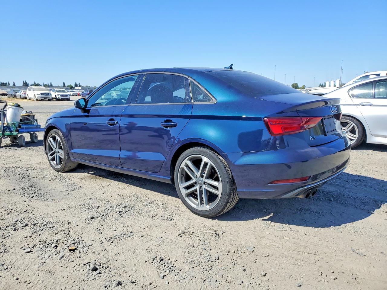 2017 AUDI A3 PREMIUM — снимка 2