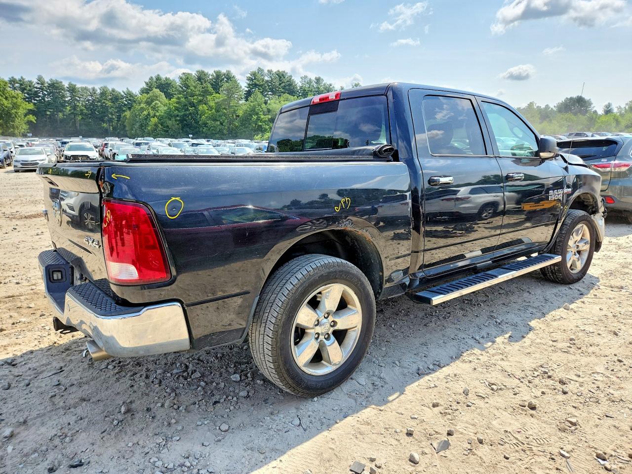 2016 RAM 1500 SLT — снимка 3