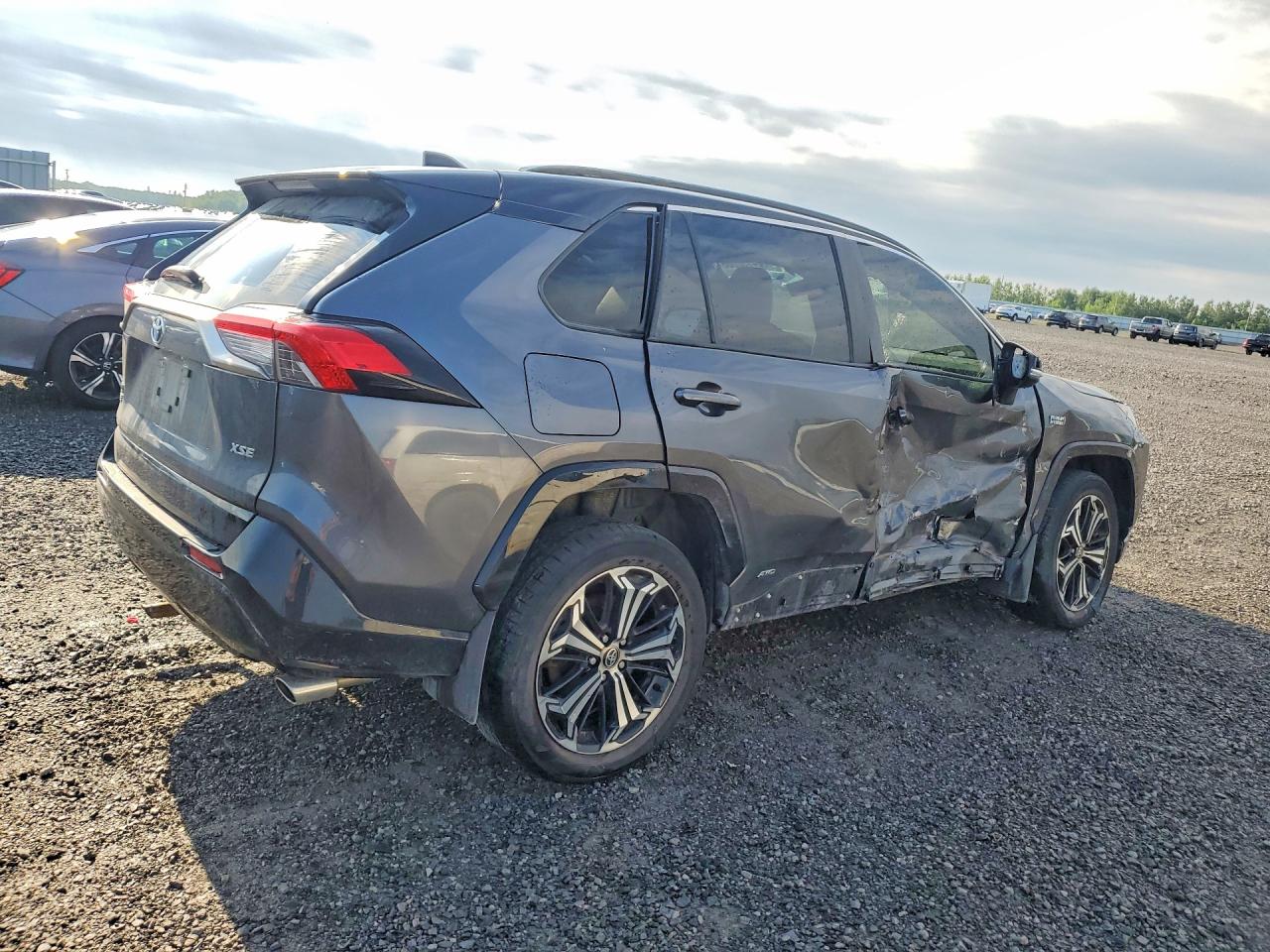 2021 TOYOTA RAV4 PRIME XSE — снимка 3