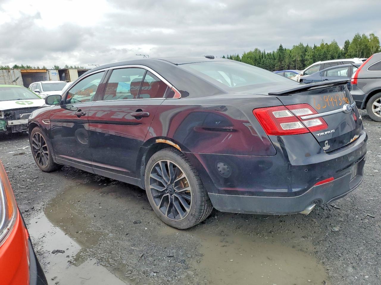 2019 FORD TAURUS LIMITED — снимка 2