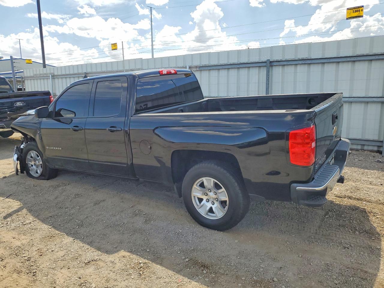 2017 CHEVROLET SILVERADO LT — снимка 2