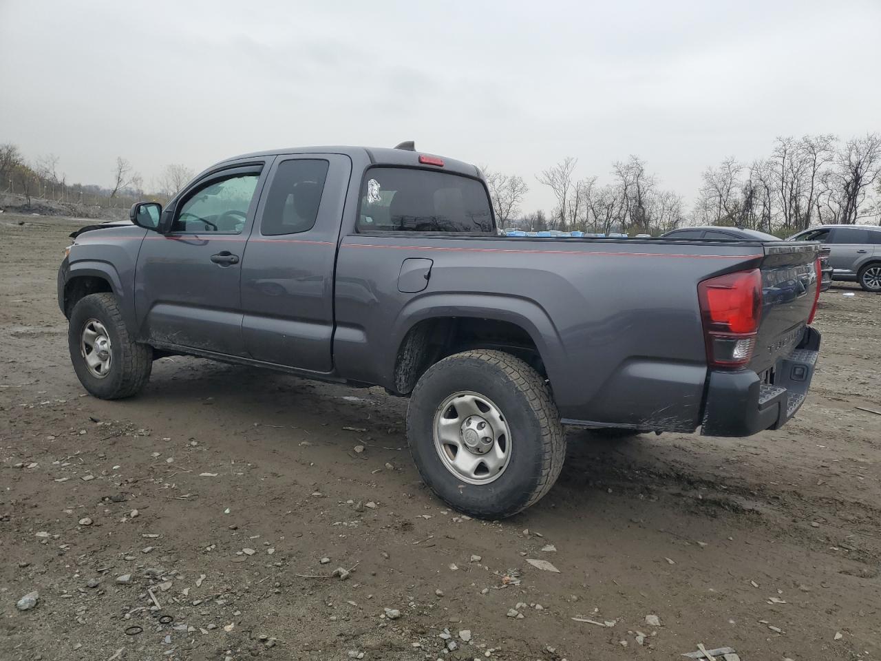 2021 TOYOTA TACOMA SR — снимка 2
