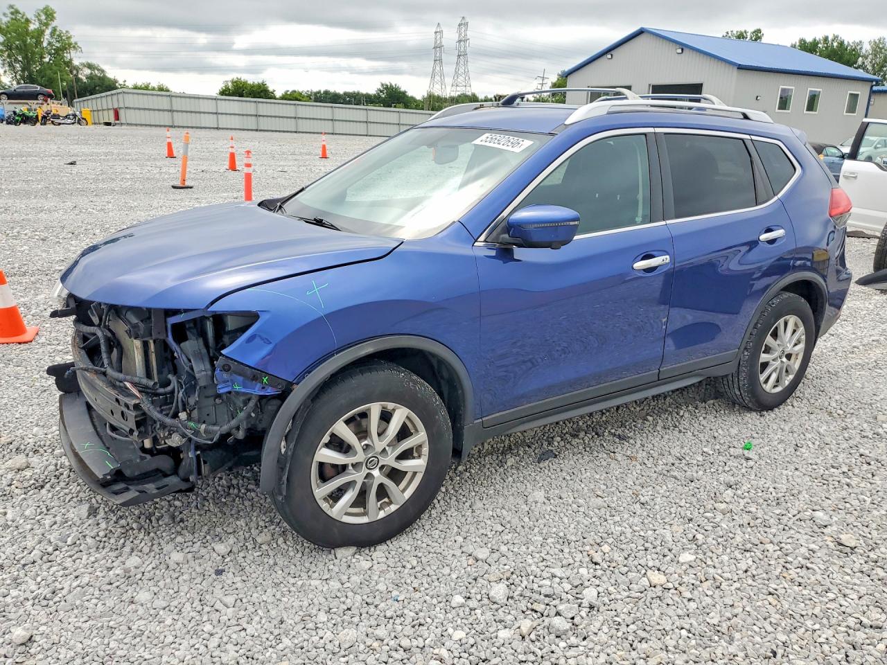 2017 NISSAN ROGUE SV