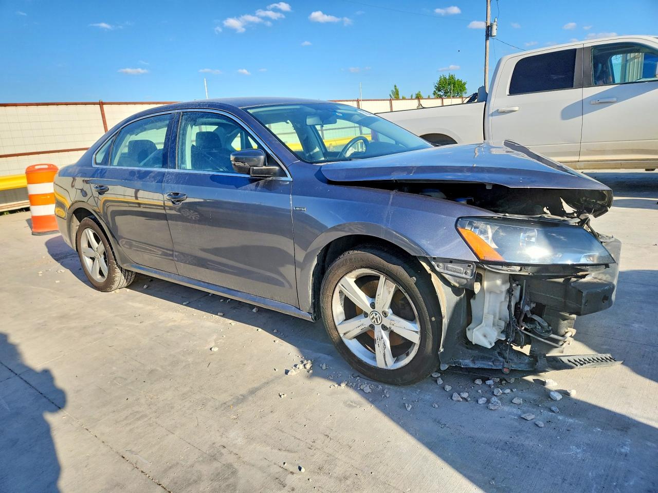 2015 VOLKSWAGEN PASSAT S — снимка 4