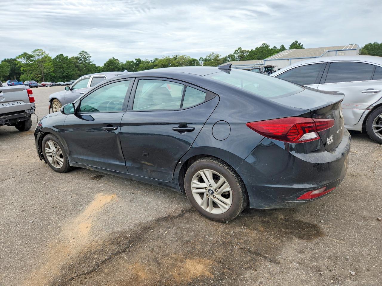 2019 HYUNDAI ELANTRA SEL — снимка 2