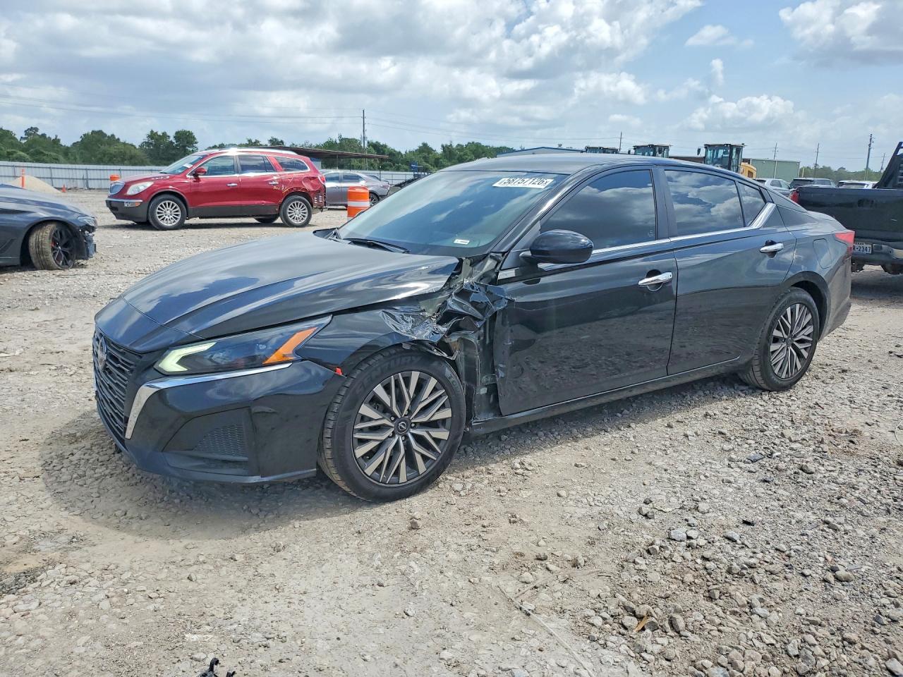 2023 NISSAN ALTIMA SV