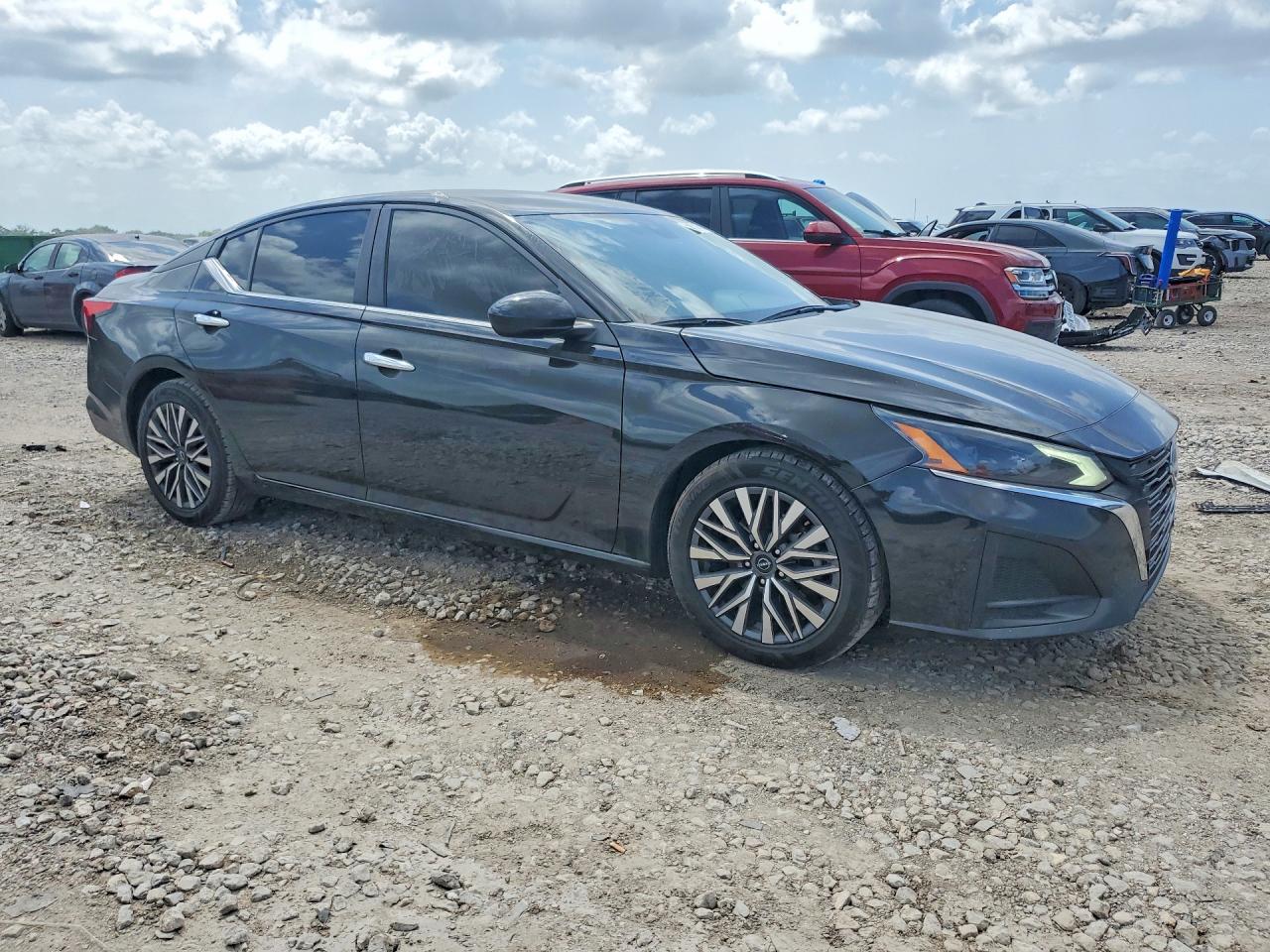 2023 NISSAN ALTIMA SV — снимка 4