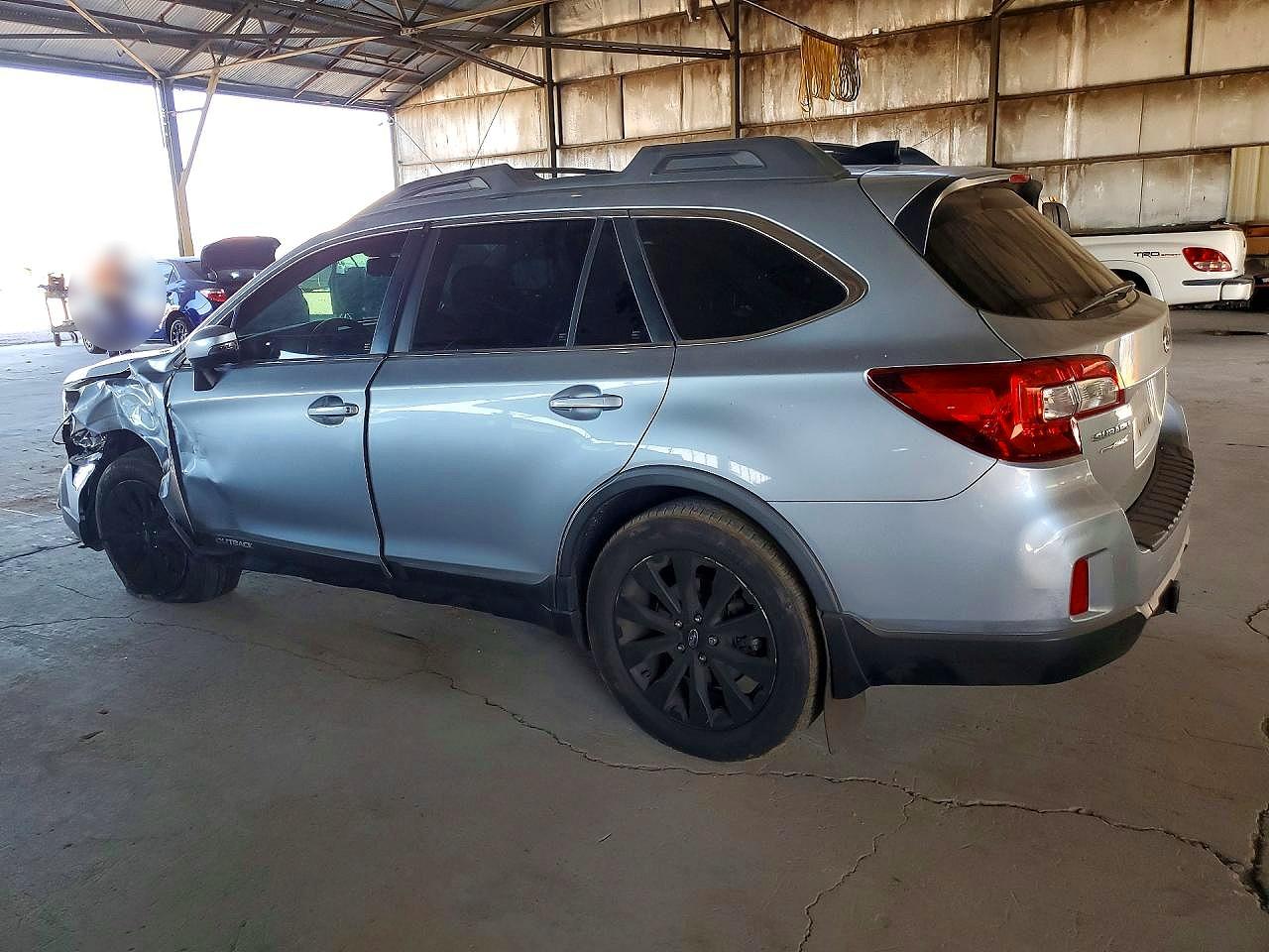 2016 SUBARU OUTBACK 2.5I LIMITED — снимка 2