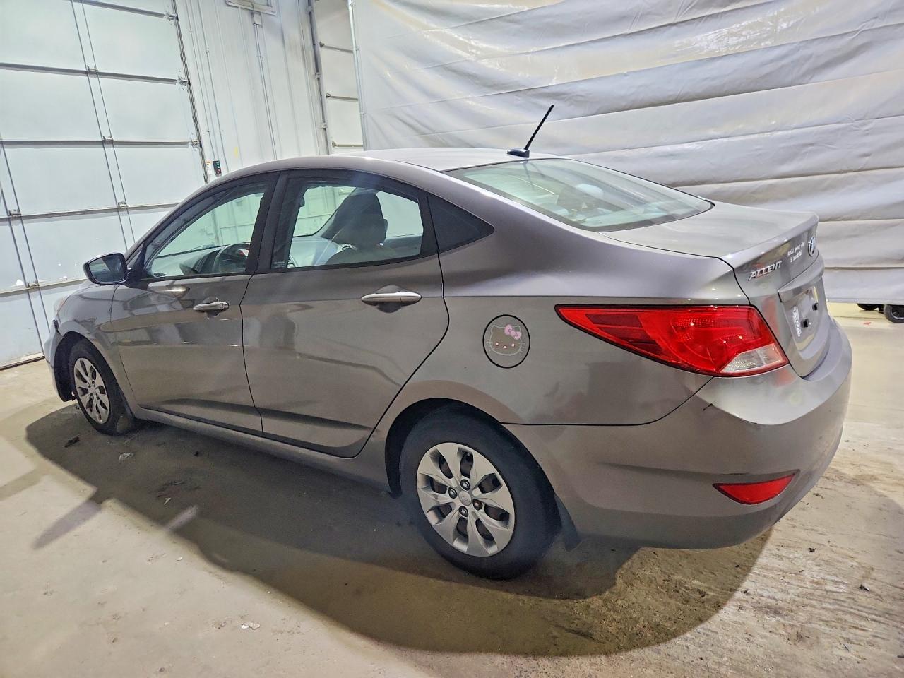 2017 HYUNDAI ACCENT SE — снимка 2