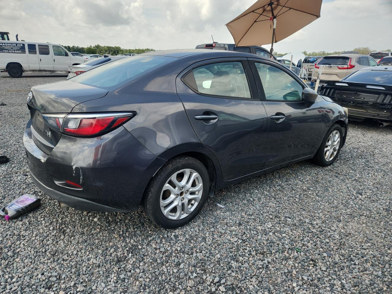 2017 TOYOTA YARIS IA BASE — снимка 3