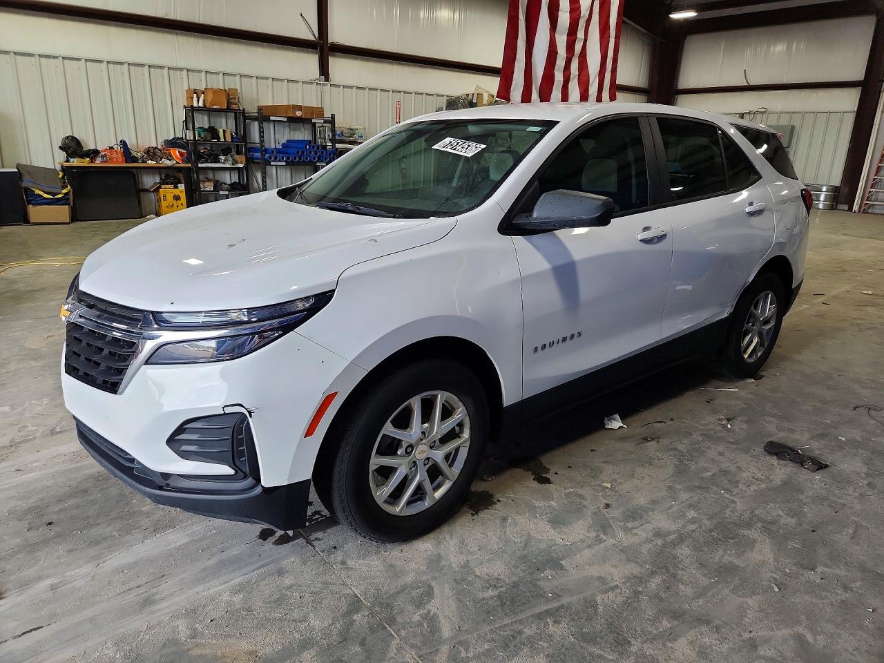2024 CHEVROLET EQUINOX LS