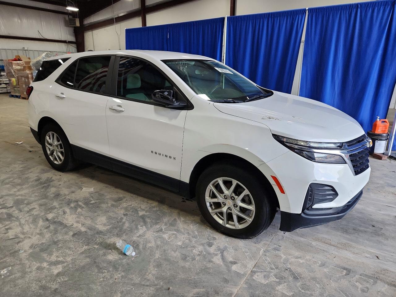 2024 CHEVROLET EQUINOX LS — снимка 4