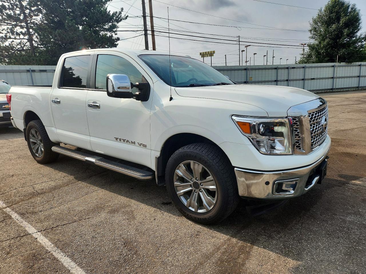 2019 NISSAN TITAN SL — снимка 4