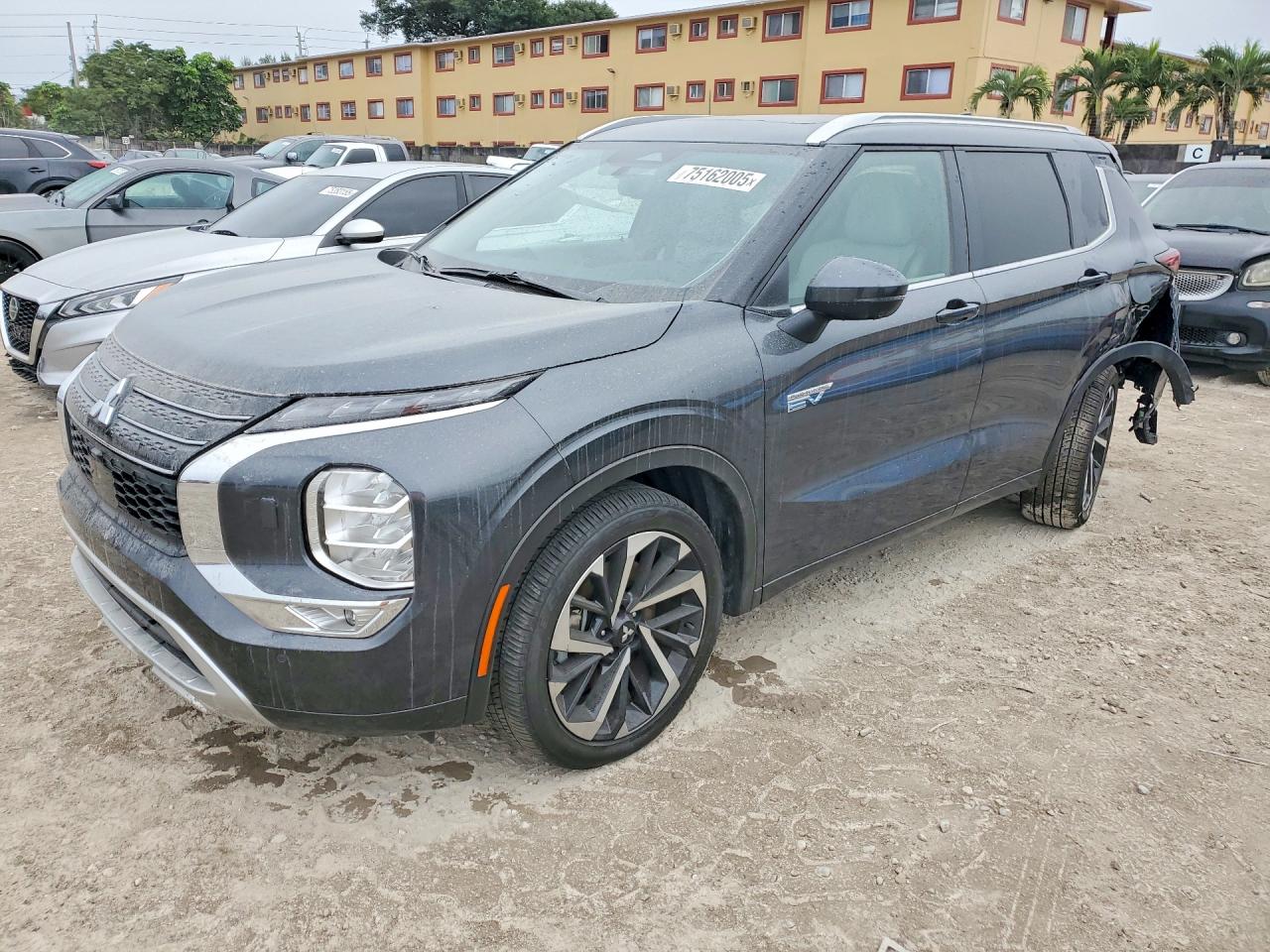 2025 MITSUBISHI OUTLANDER SEL