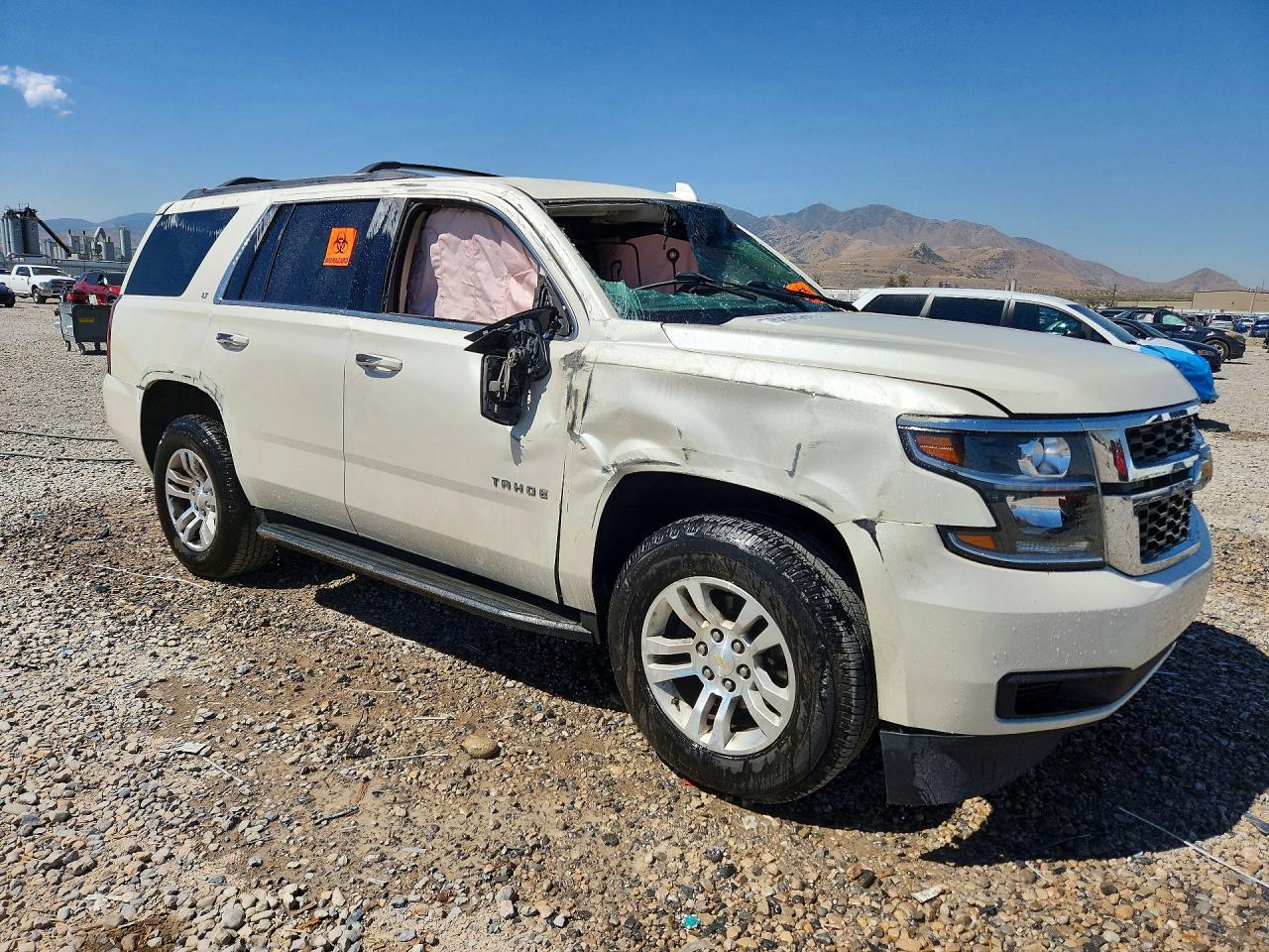 2015 CHEVROLET TAHOE K1500 LT — снимка 4