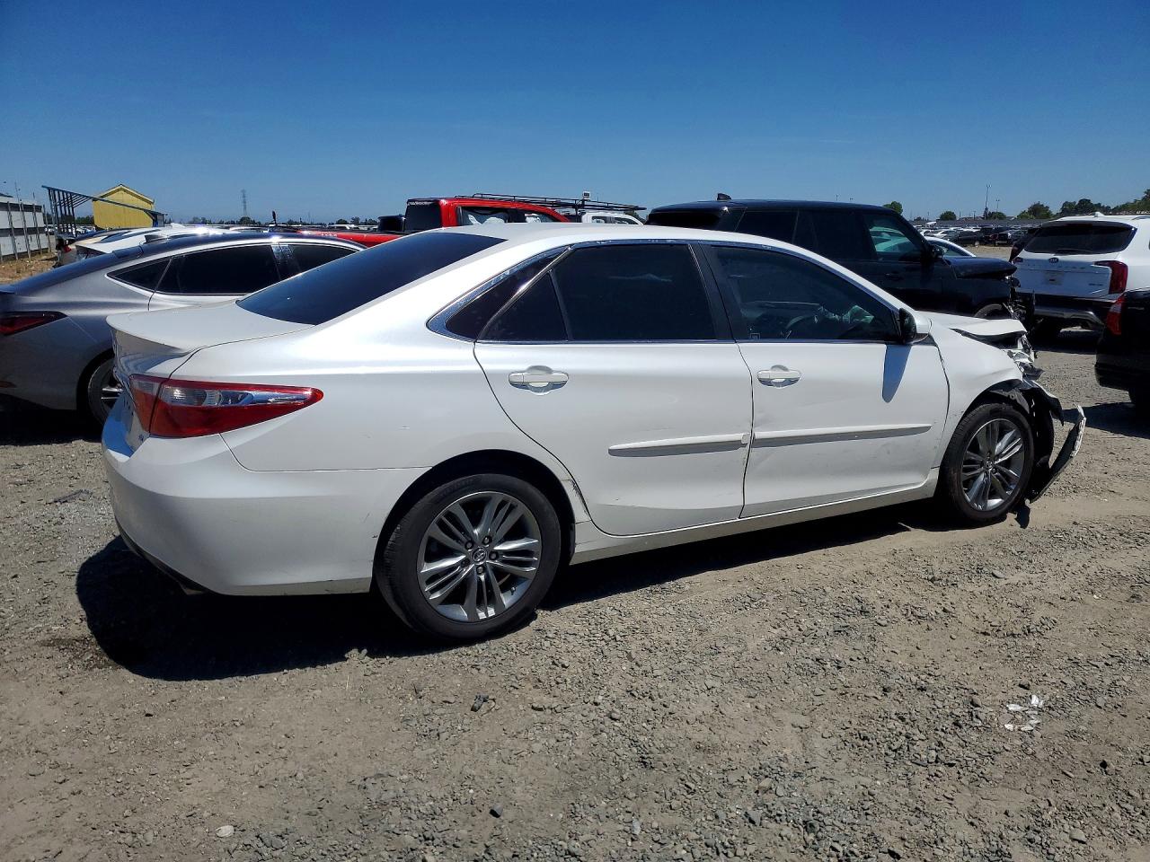 2017 TOYOTA CAMRY SE — снимка 3