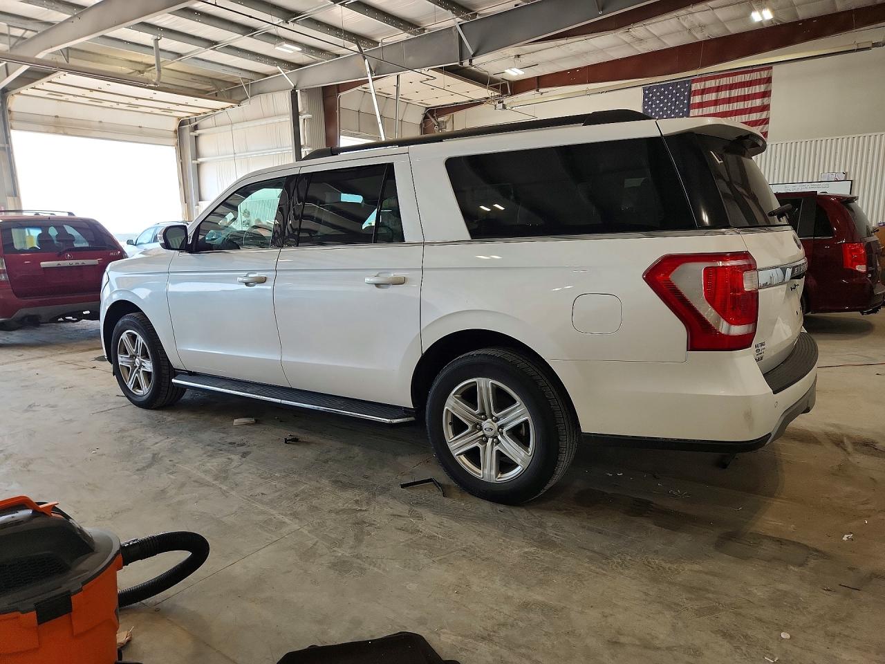 2019 FORD EXPEDITION MAX XLT — снимка 2