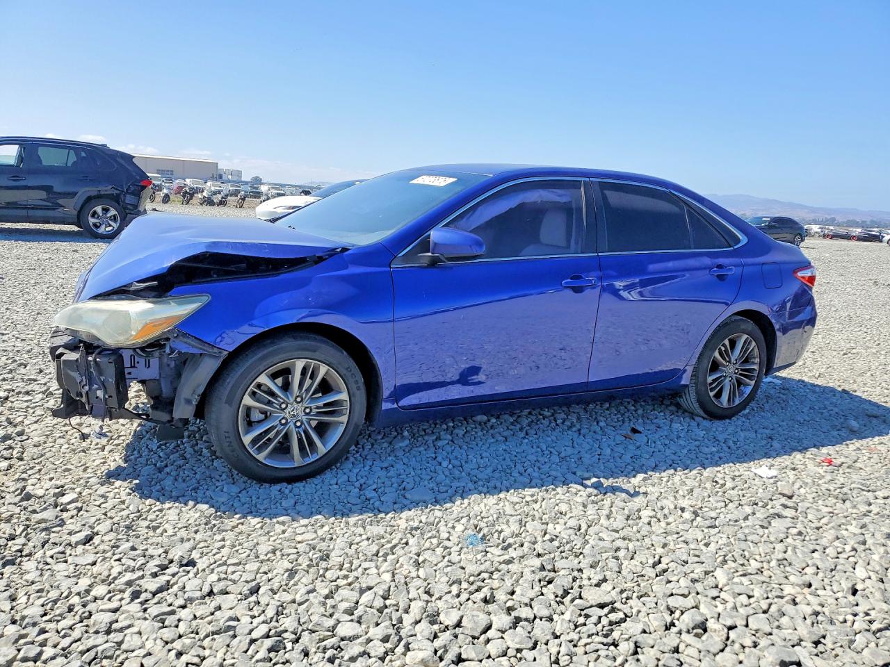 2015 TOYOTA CAMRY SE