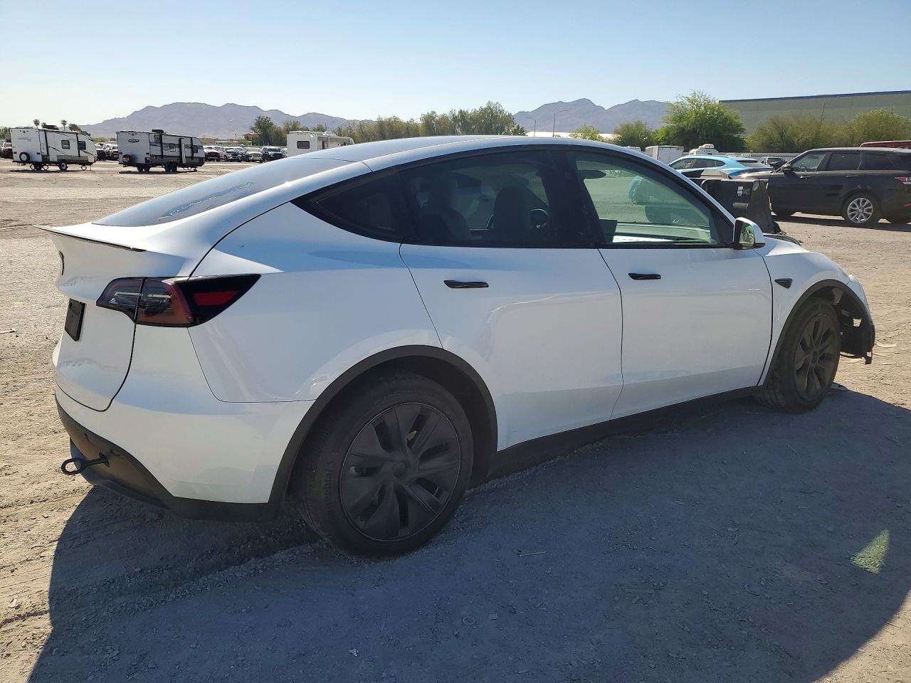 2024 TESLA MODEL Y — снимка 3