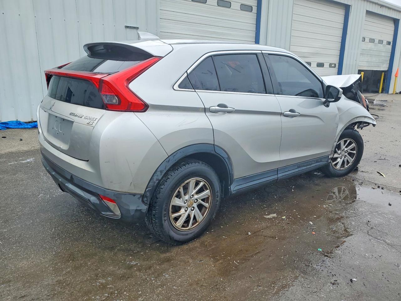 2019 MITSUBISHI ECLIPSE CROSS ES — снимка 3