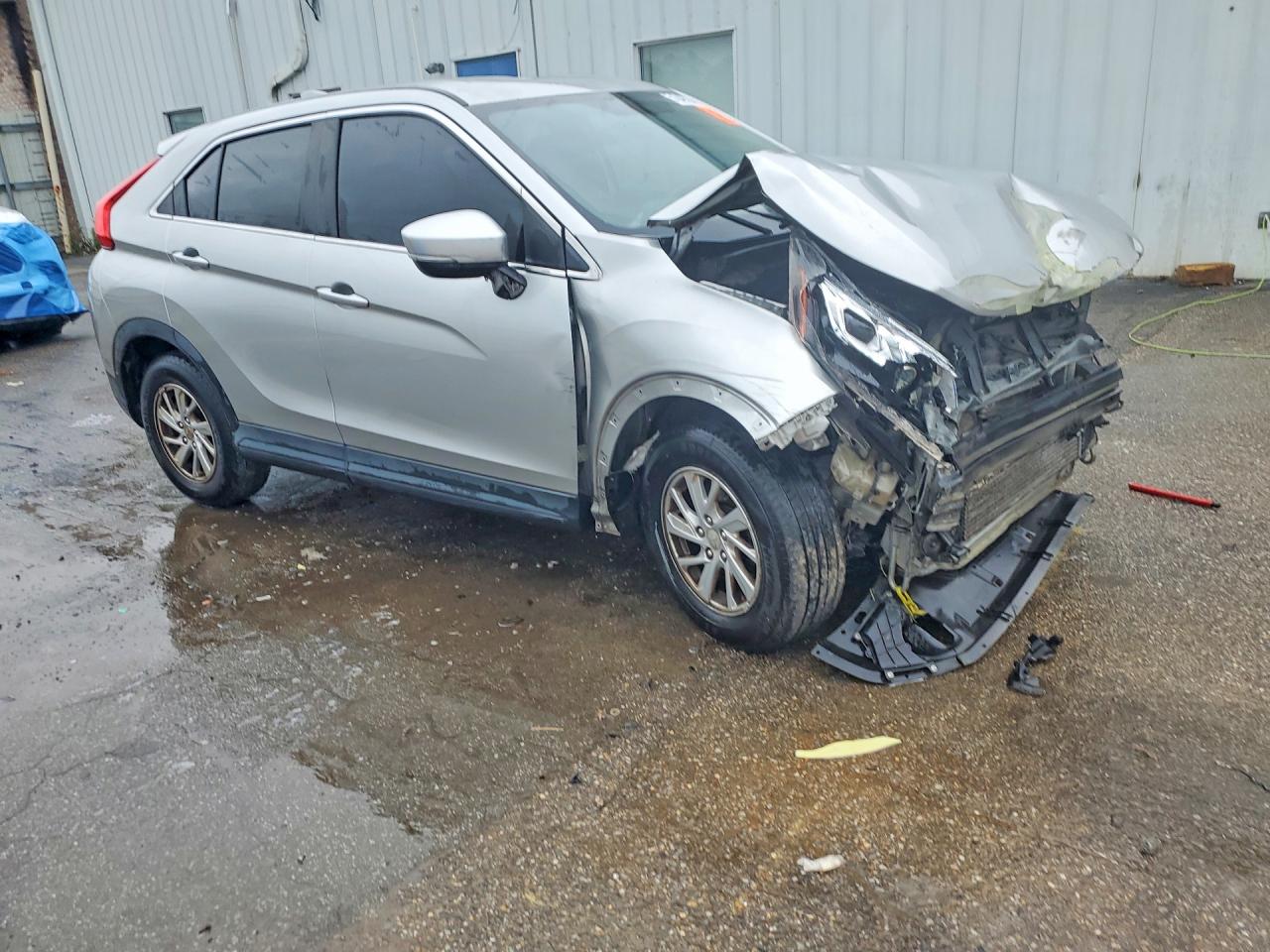 2019 MITSUBISHI ECLIPSE CROSS ES — снимка 4