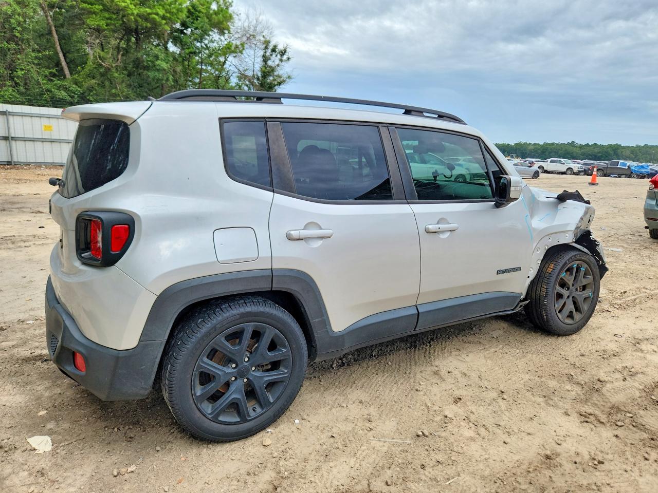 2017 JEEP RENEGADE LATITUDE — снимка 3