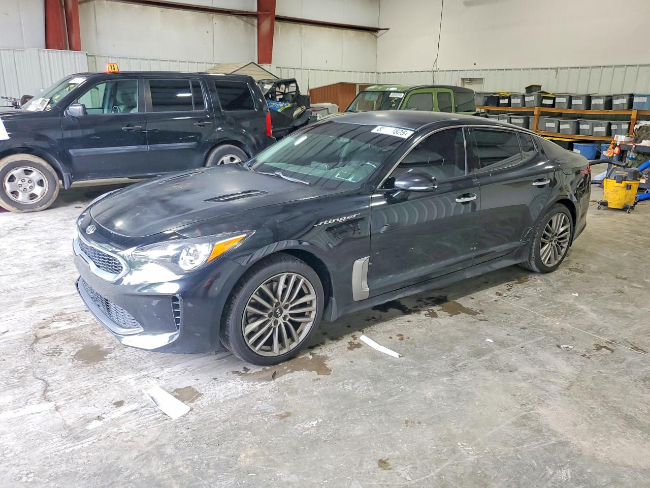 2018 KIA STINGER BASE