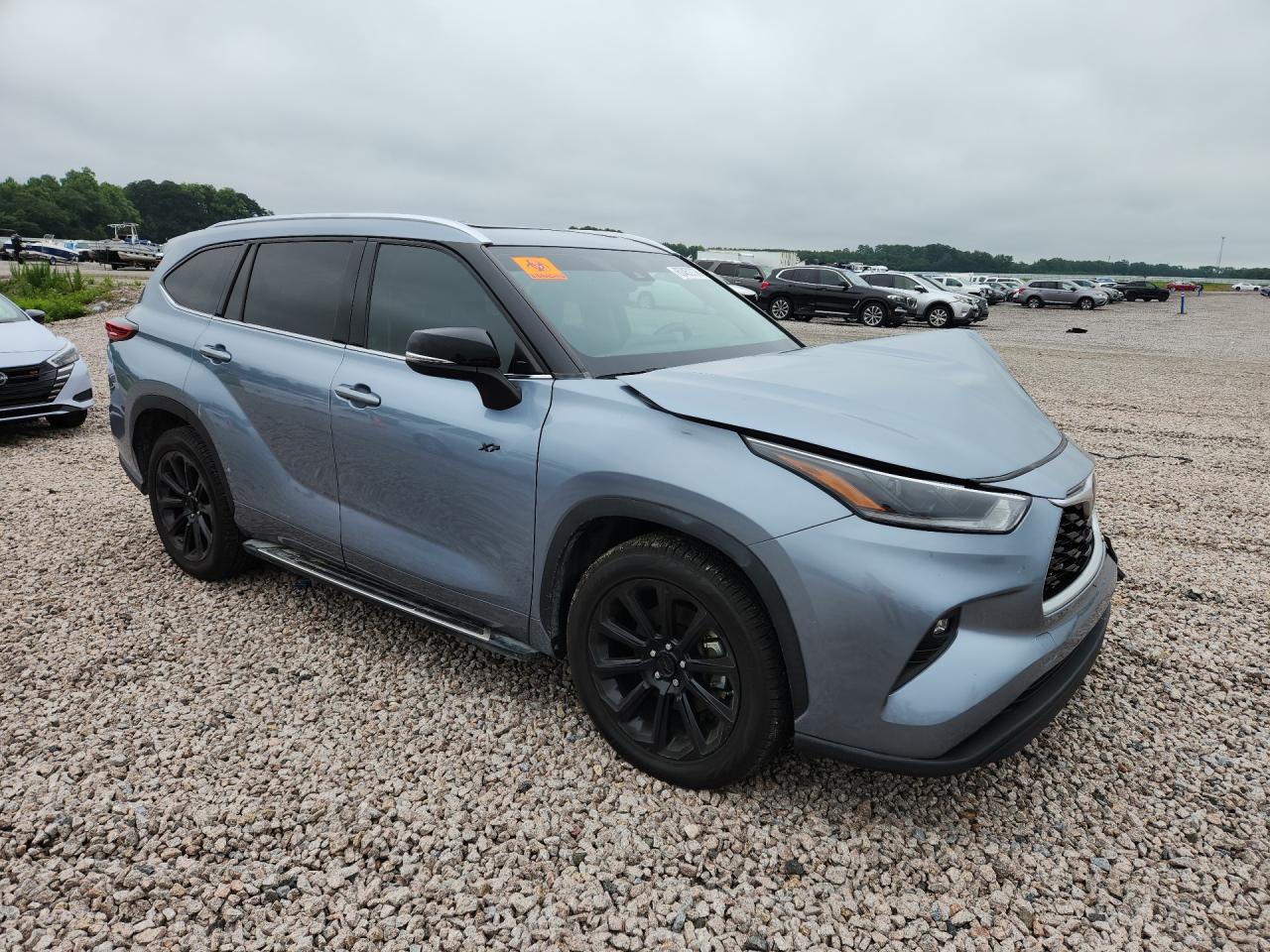 2021 TOYOTA HIGHLANDER XLE — снимка 4