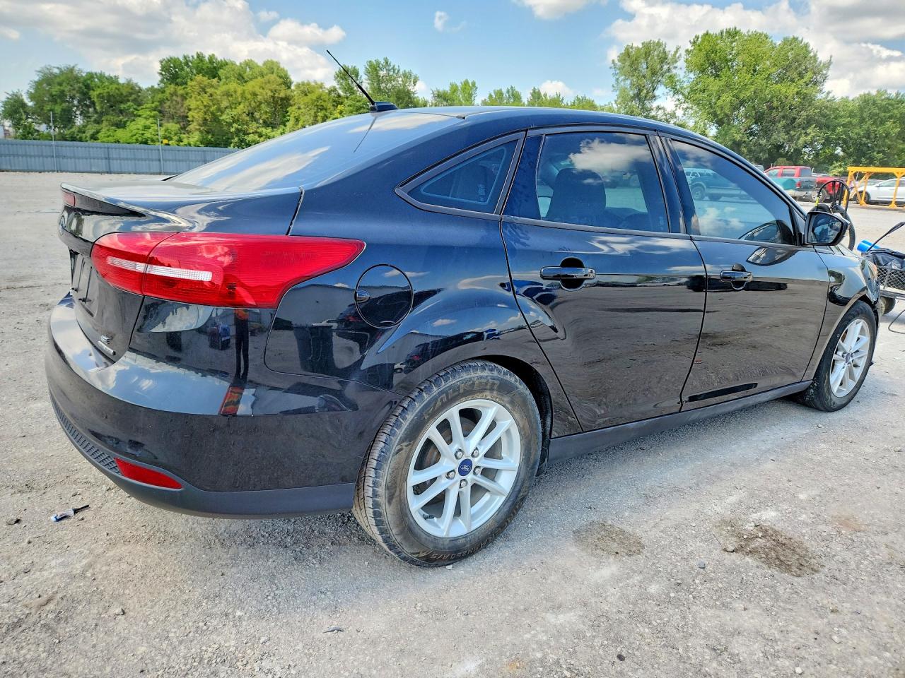 2015 FORD FOCUS SE — снимка 3