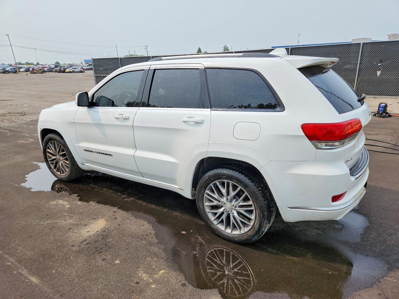 2017 JEEP GRAND CHEROKEE SUMMIT — снимка 2