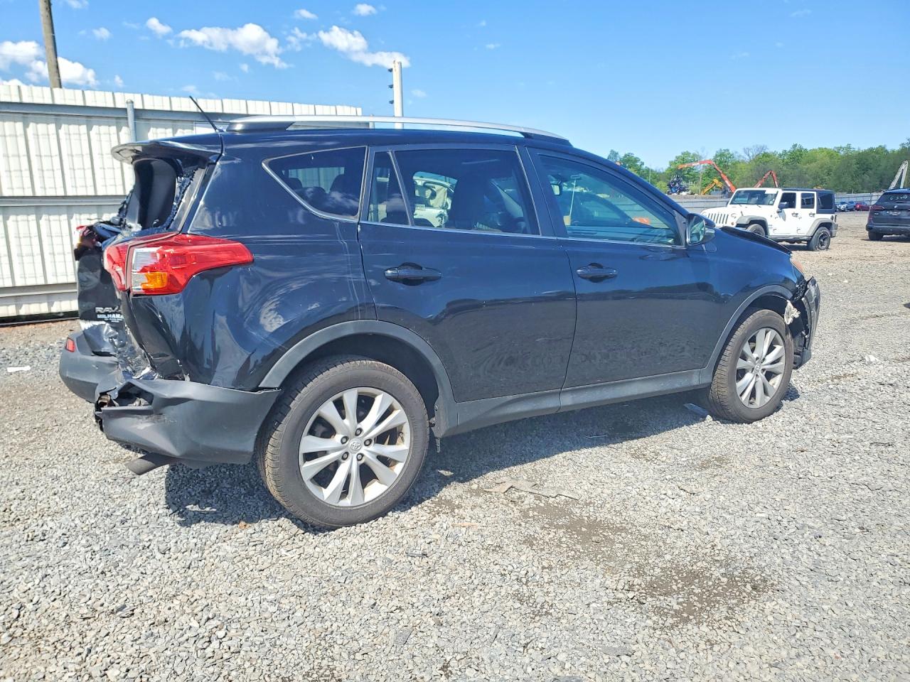 2015 TOYOTA RAV4 — снимка 3